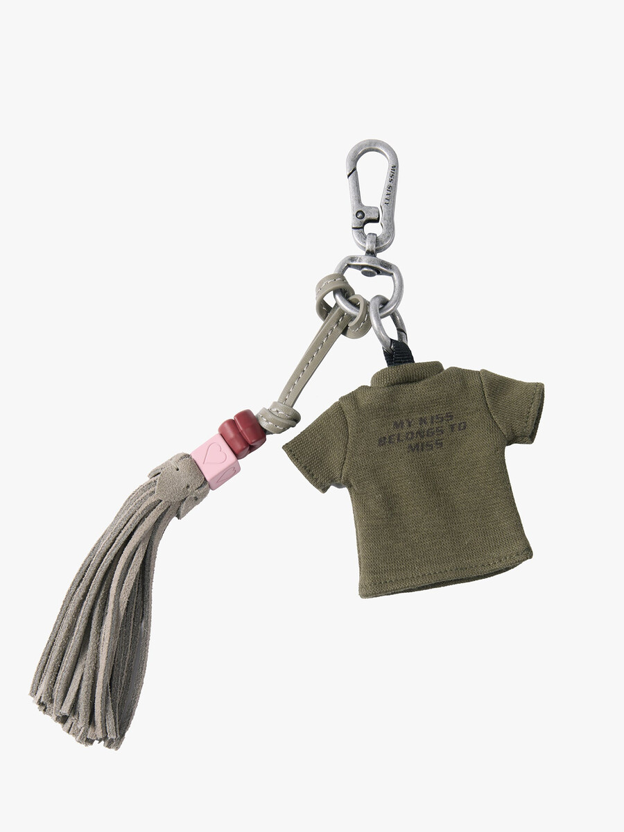 mini-t-shirt-anhänger