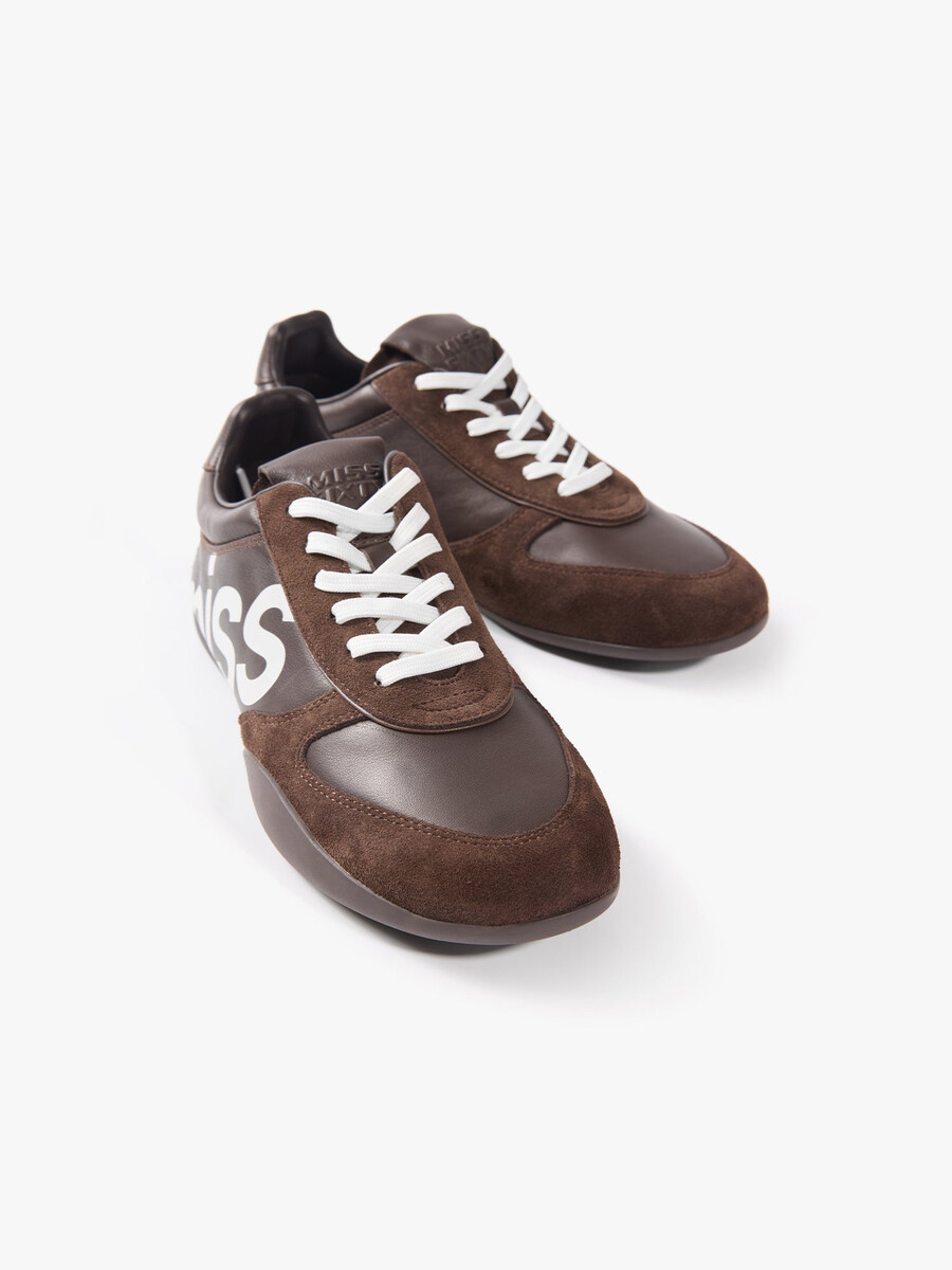 schnürschuhe