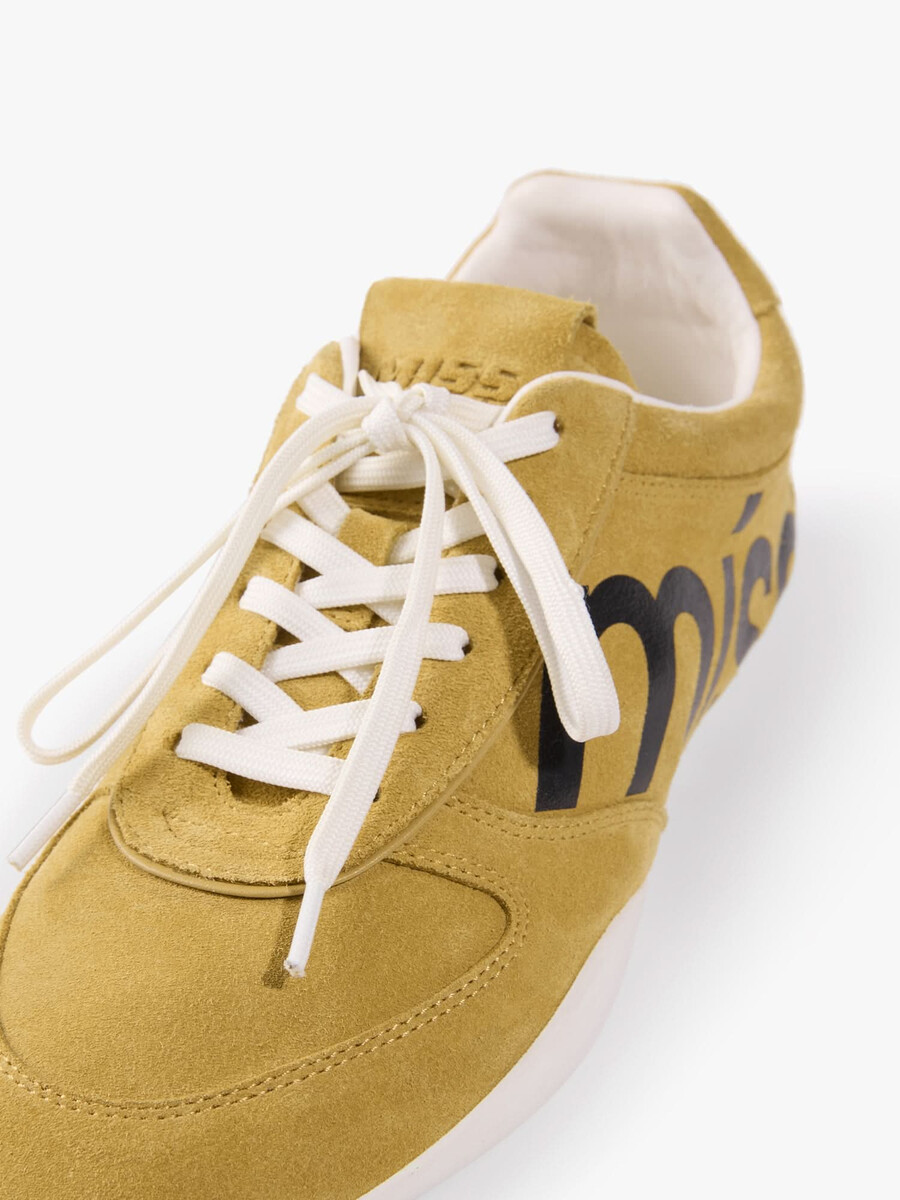 schnürschuhe