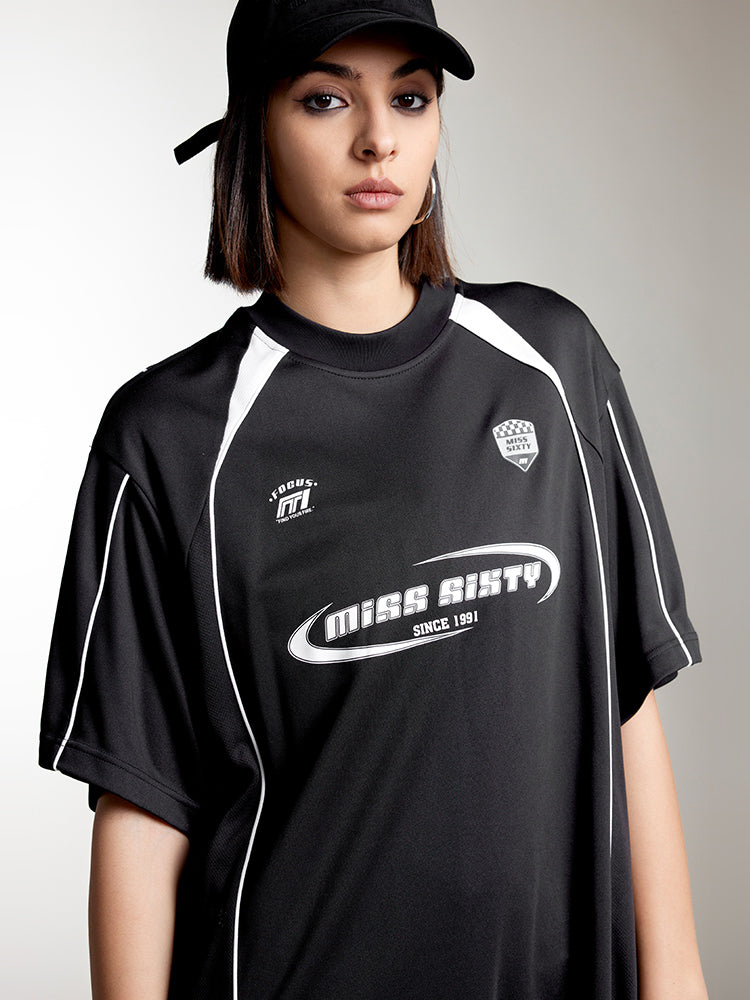 sportliches kleid mit rundhalsausschnitt