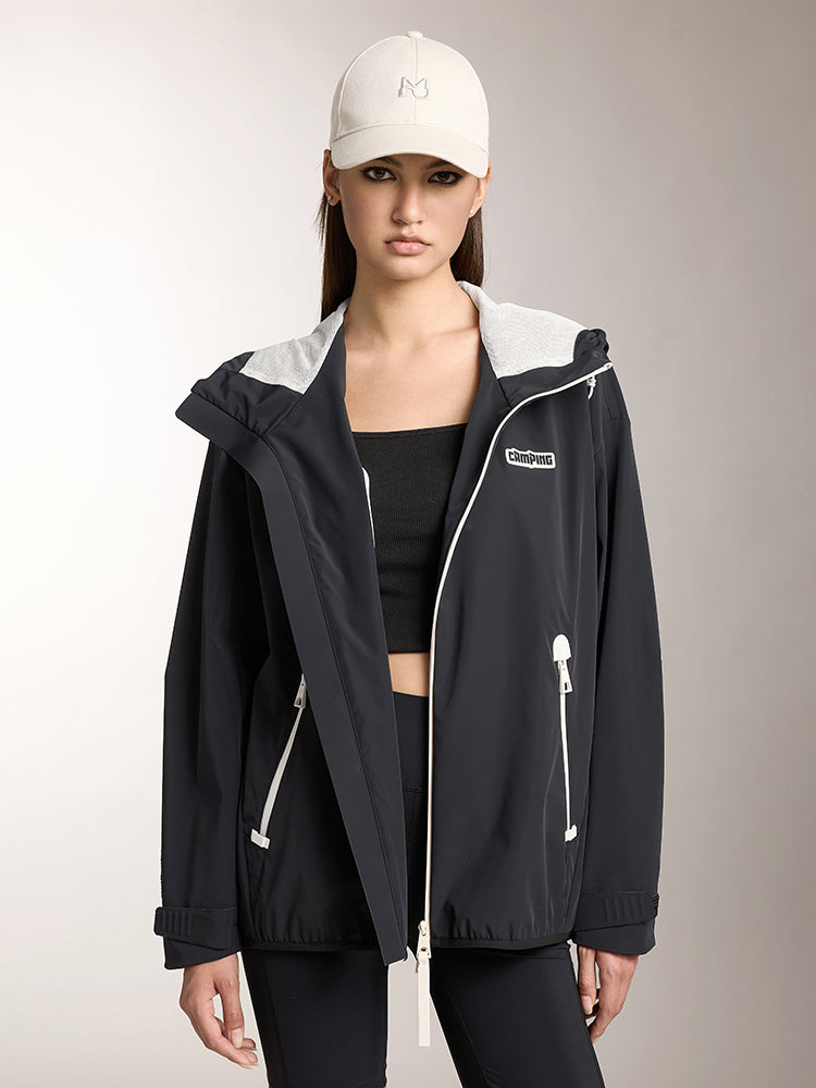 windbreaker-jacke mit kapuze und doppeltem reißverschluss