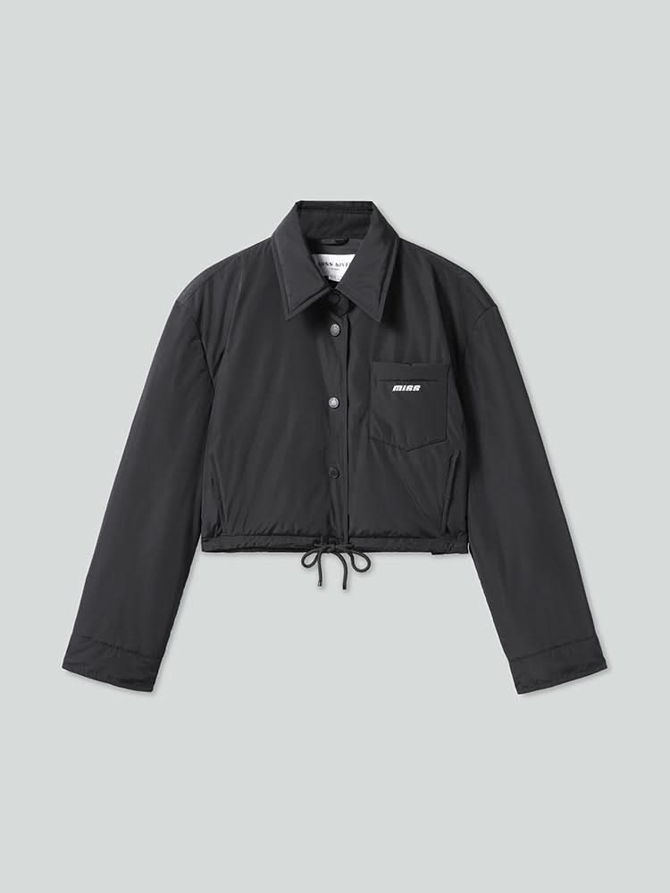 kurze daunenjacke mit reverskragen und aufdruck