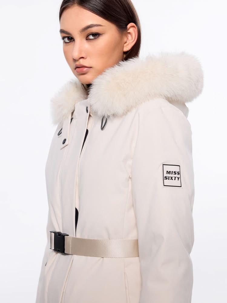 abnehmbare daunenjacke mit fellbesatz