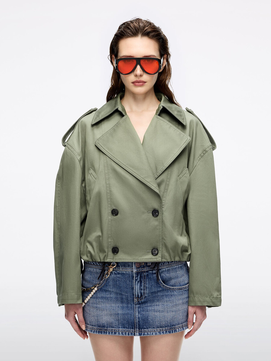 locker geschnittener trenchcoat