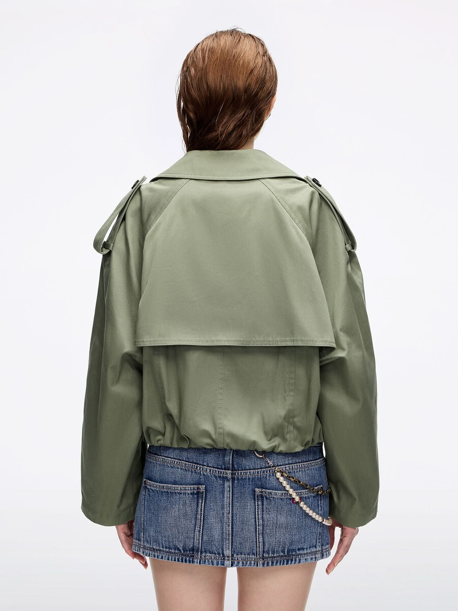 locker geschnittener trenchcoat
