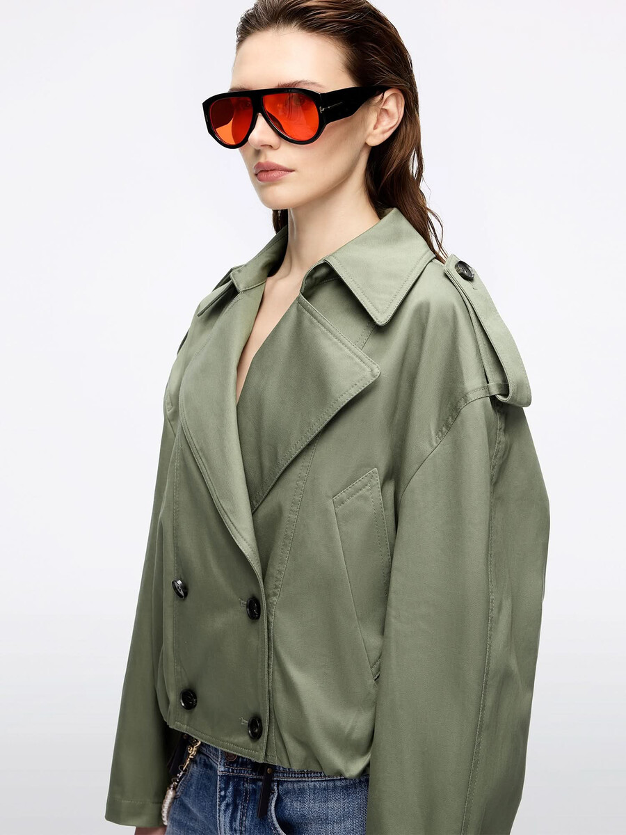 locker geschnittener trenchcoat