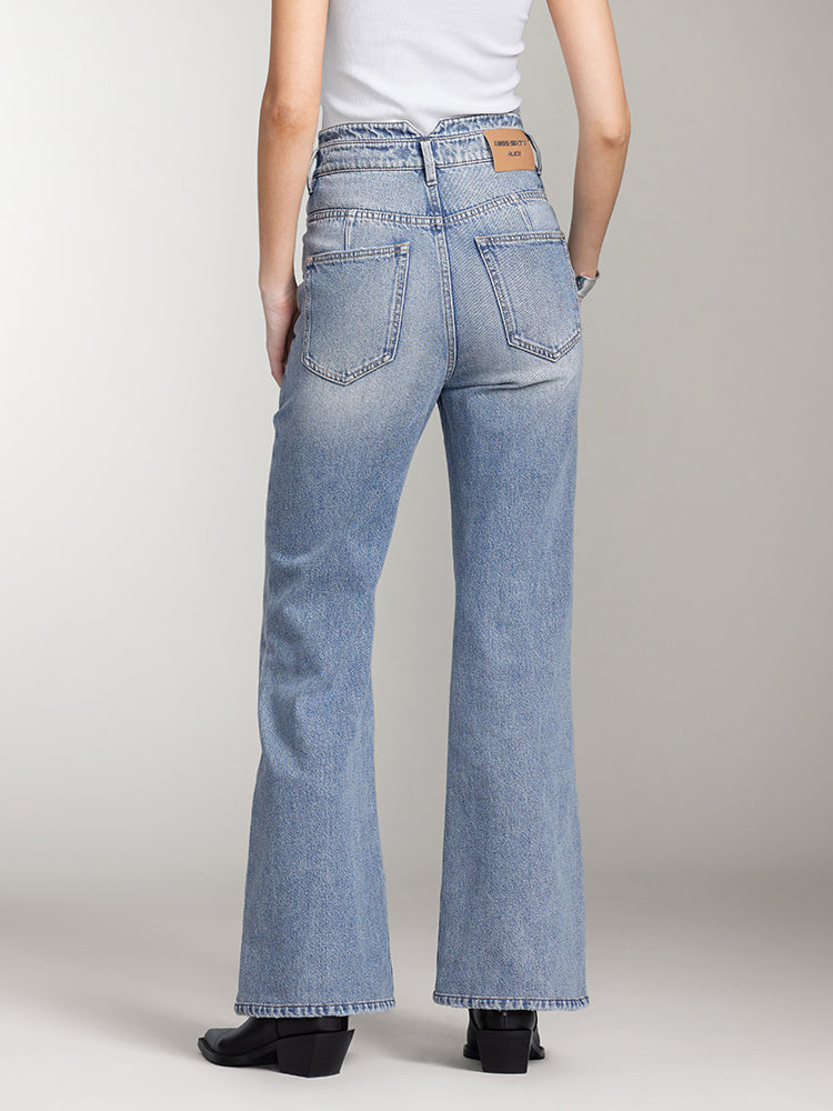 v-förmiger bund ausgestellte jeans