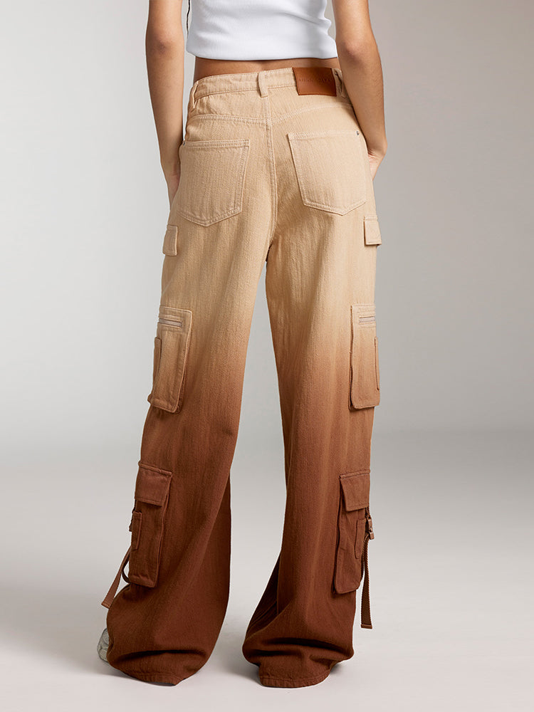 jeans mit schmetterlingsform und farbverlauf an der taille