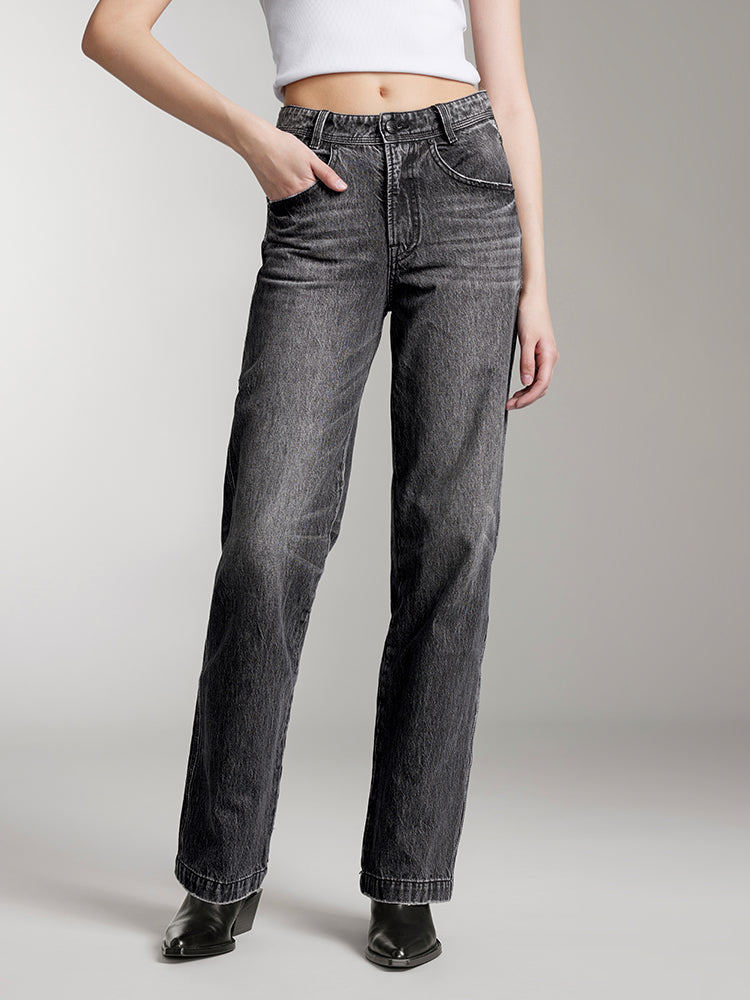 schwarze jeans mit geradem schnitt