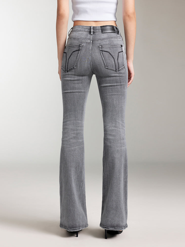 bootcut-jeans