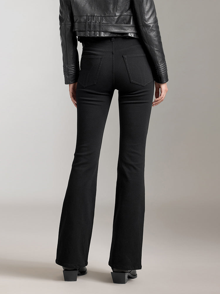 ausgestellte stretch-jeans