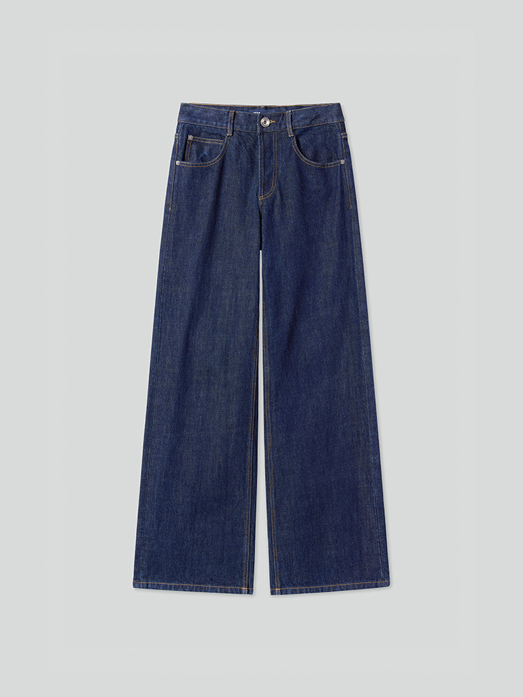 marineblaue jeans mit knopfleiste