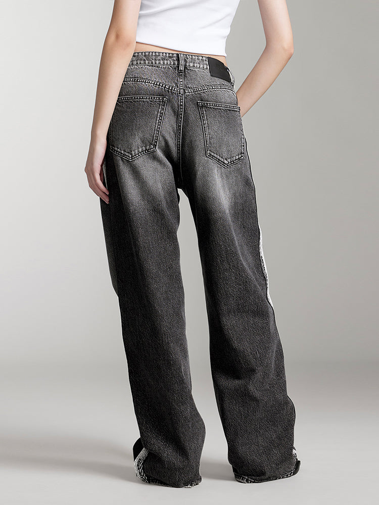jeans mit farblich kontrastierenden streifen und gerader passform
