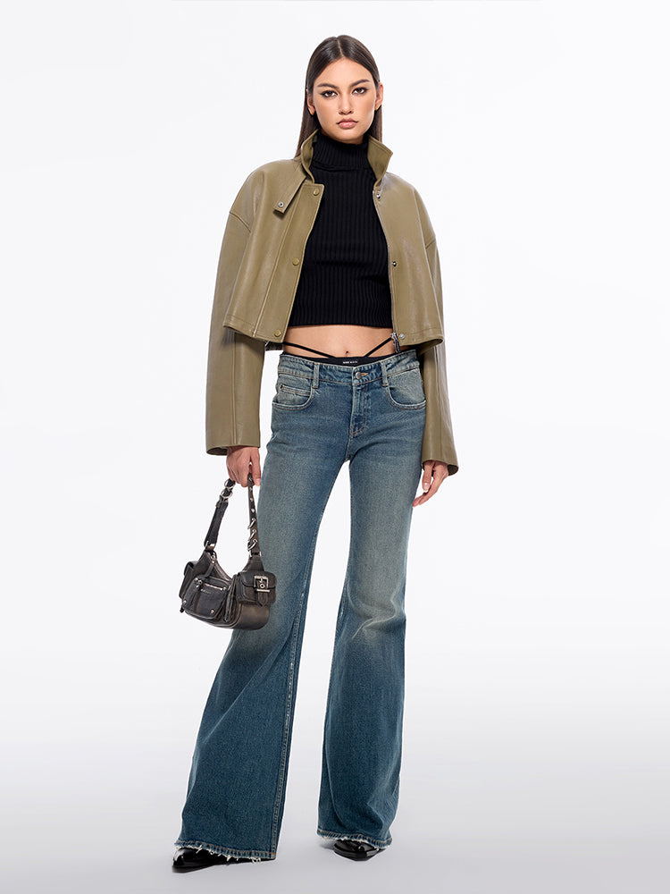 bikini-jeans mit ausgestelltem bund