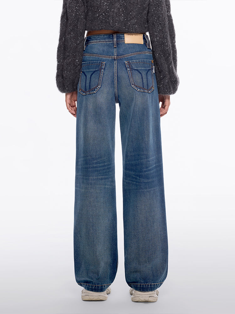 jeans mit geradem bein und mittelhohem bund