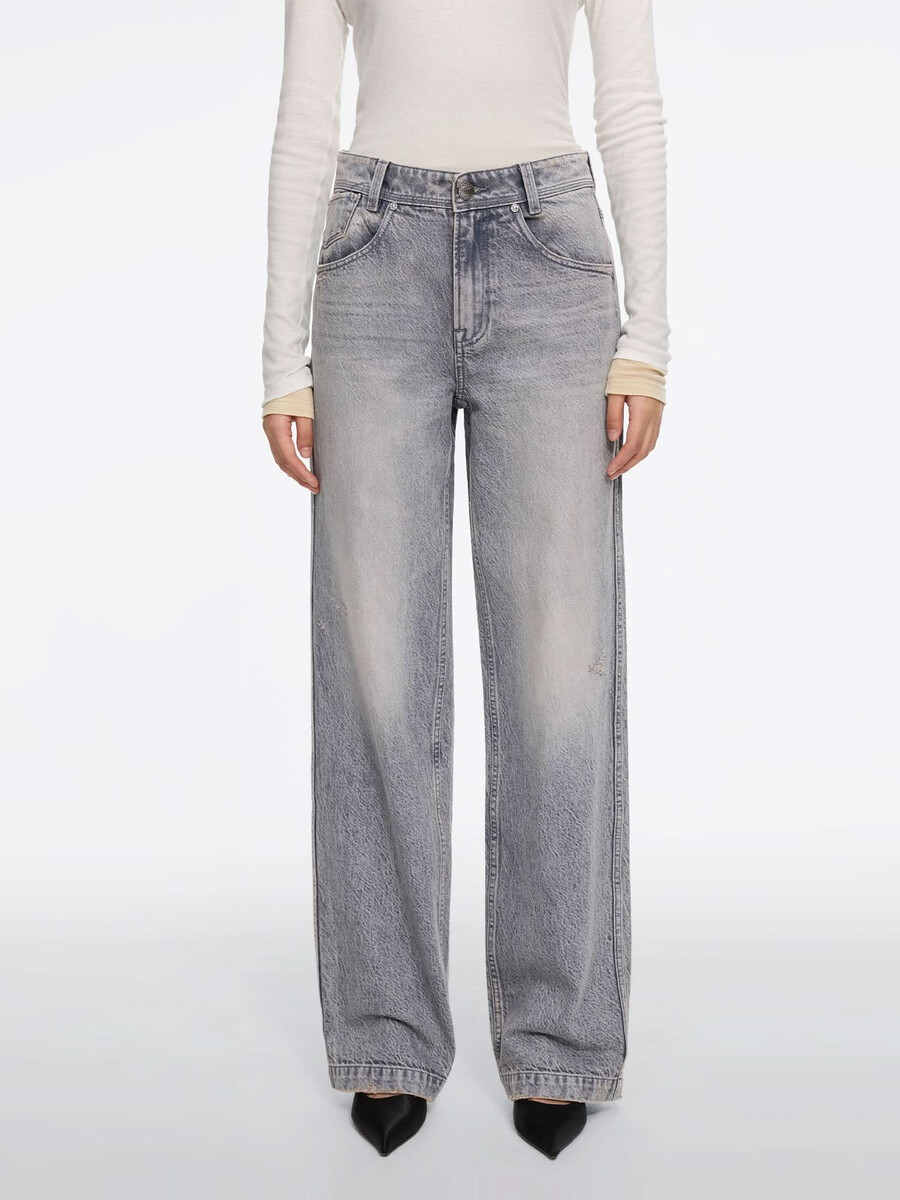 hellgraue jeans mit geradem bein