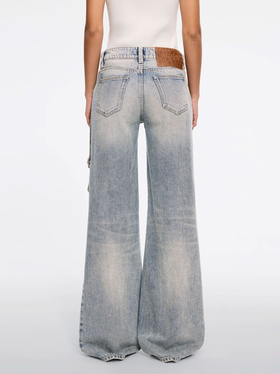 zerrissene jeans mit geradem bein