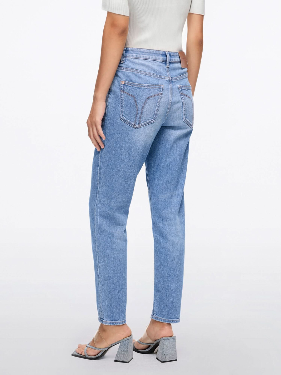 cropped carrot jeans-vicki