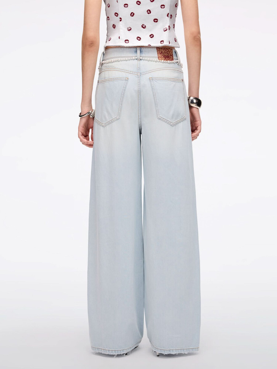 weite jeans mit taillenkette