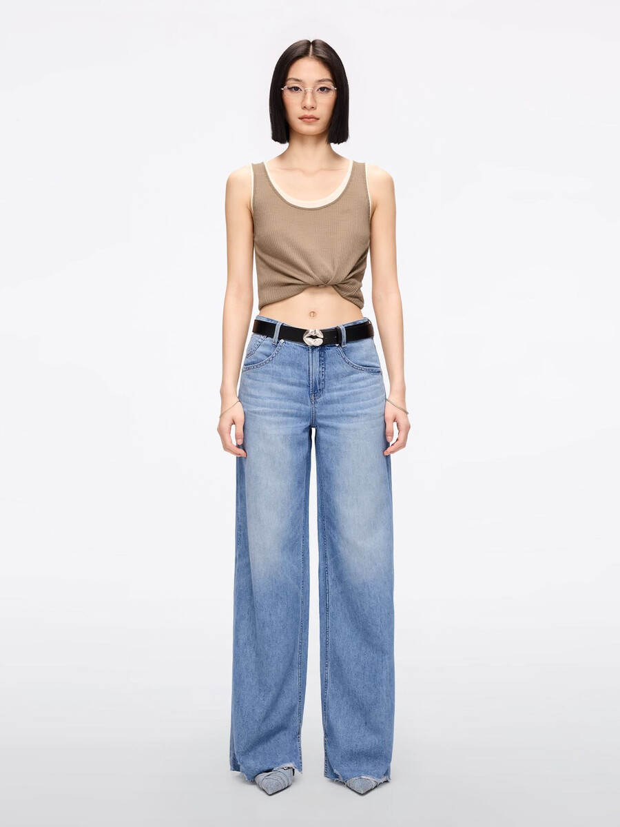 weit geschnittene jeans mit rissen