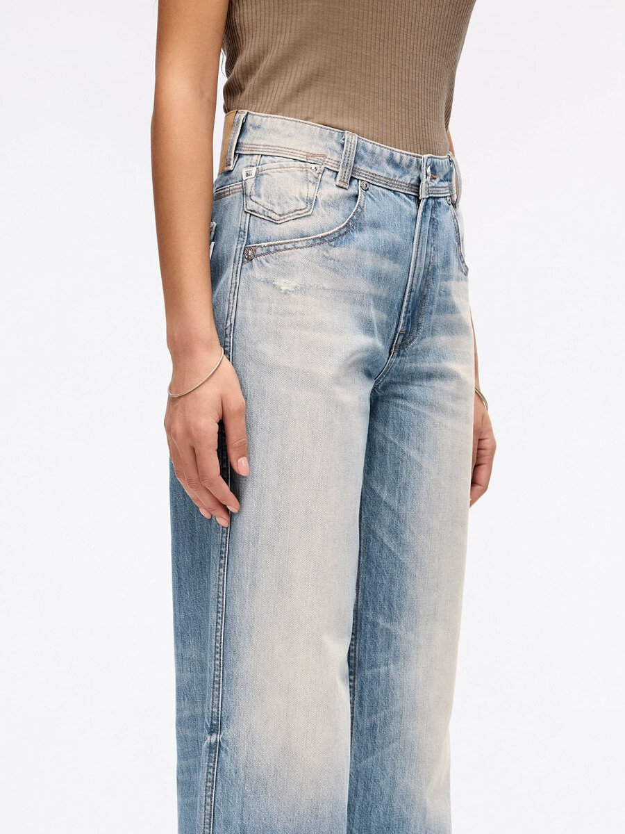 jeans mit used-look und gerader passform