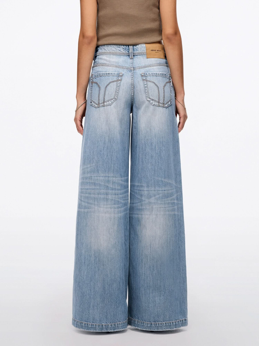 jeans mit used-look und weitem bein