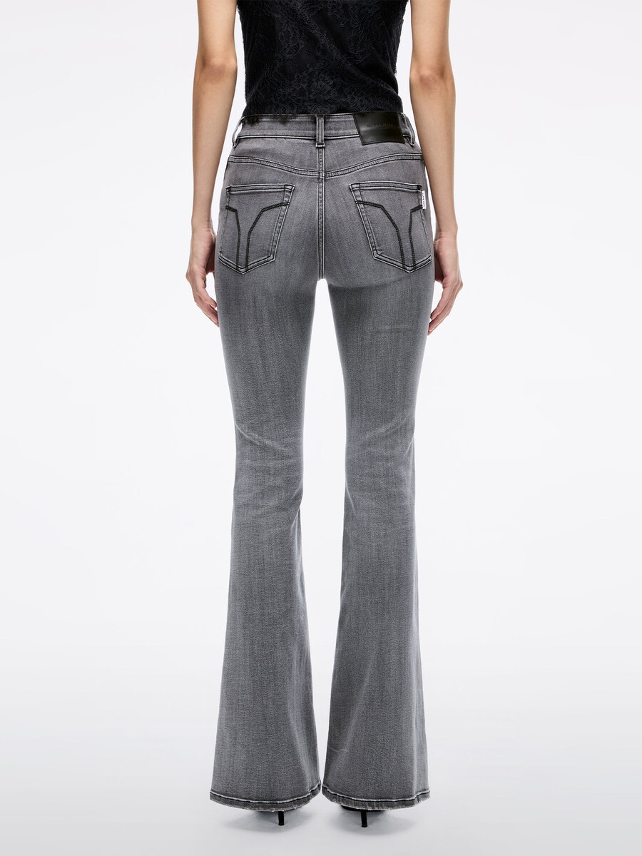 used-look schlagjeans