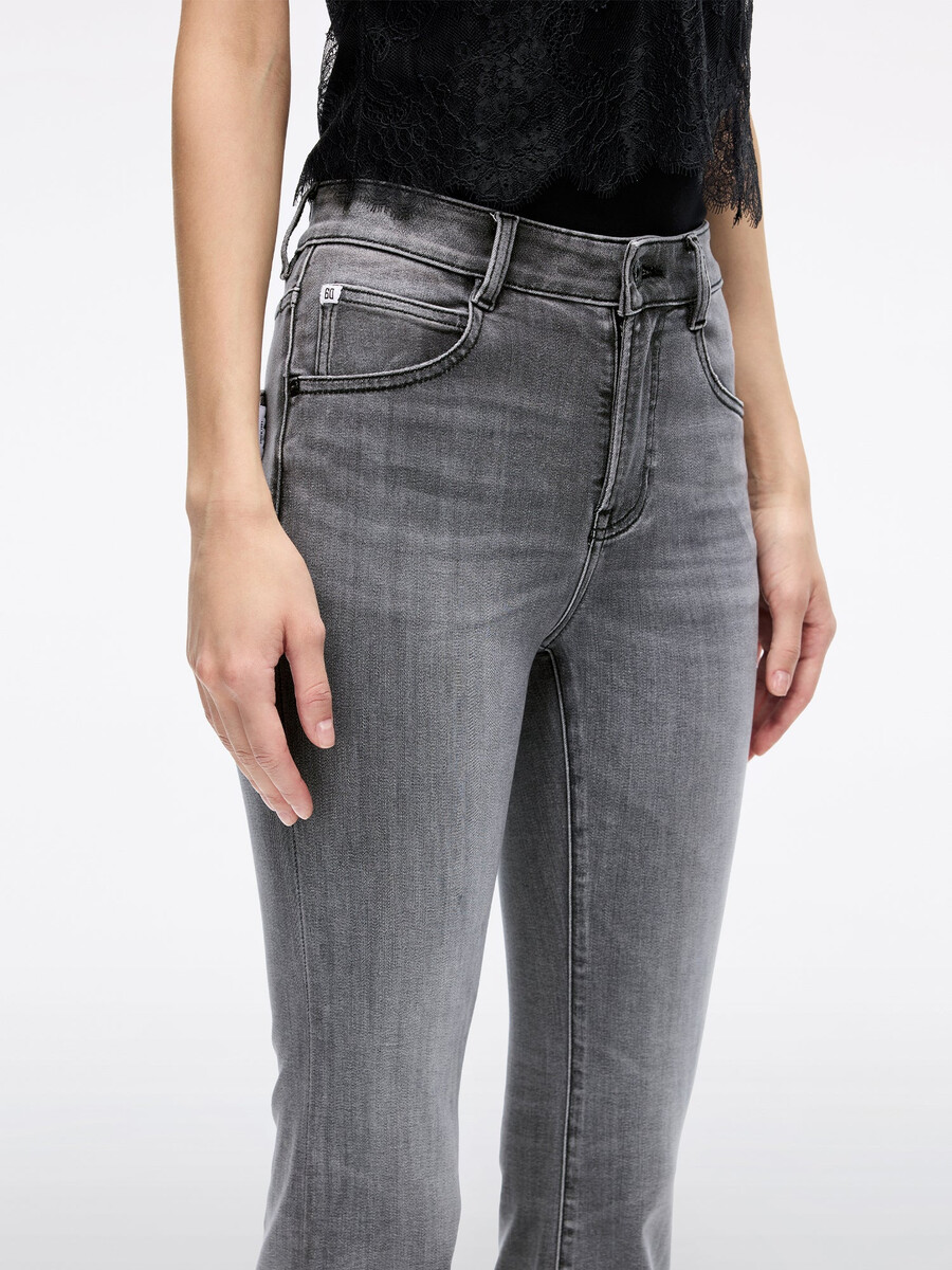 used-look schlagjeans