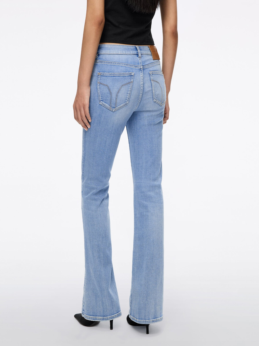 slim flare jeans
