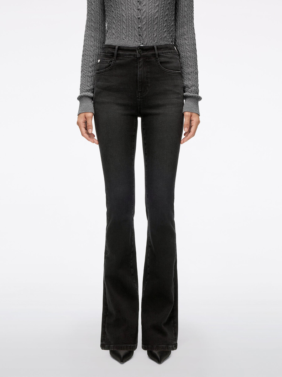 slim flare jeans