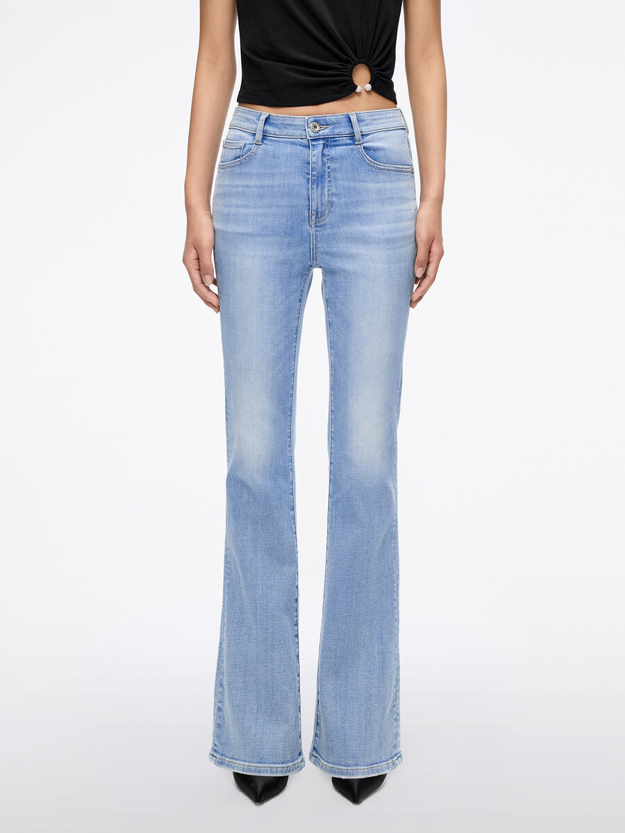 slim flare jeans