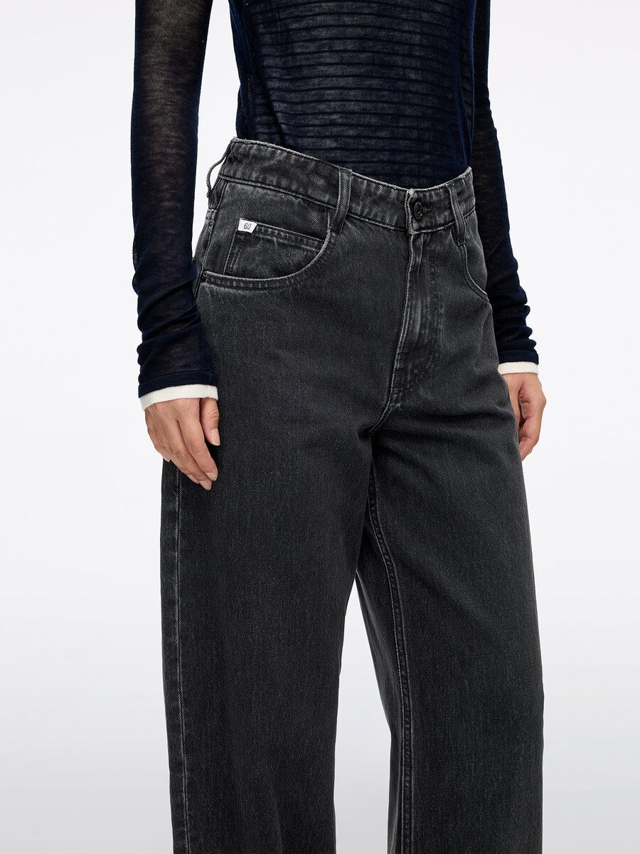 loose-fit jeans - elizabeth