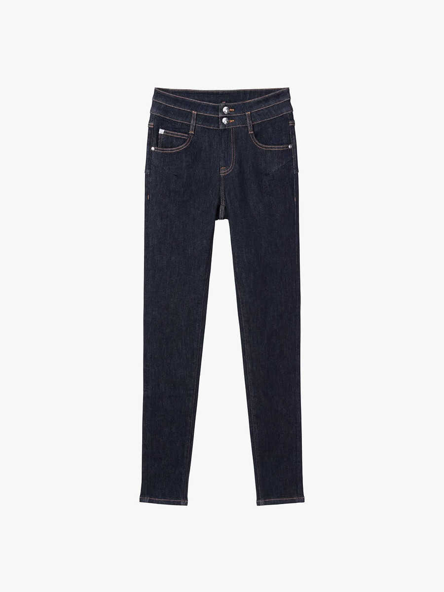 slim-fit-jeans