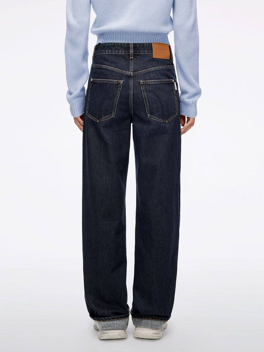 jeans mit gerader passform