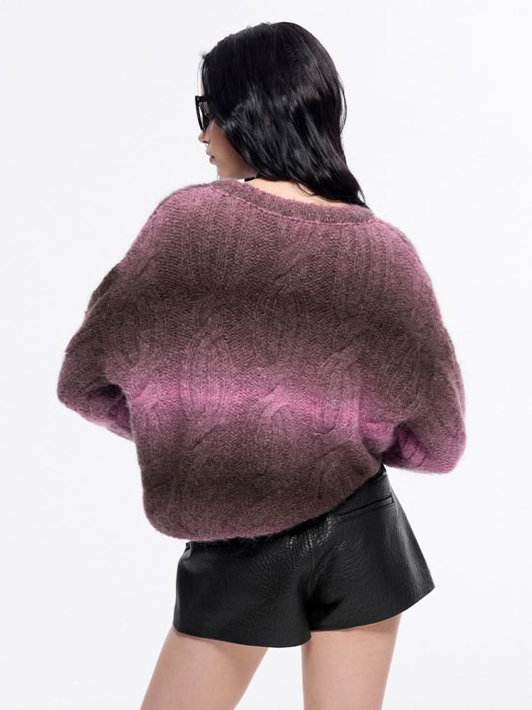 kurzer pullover mit farbverlauf
