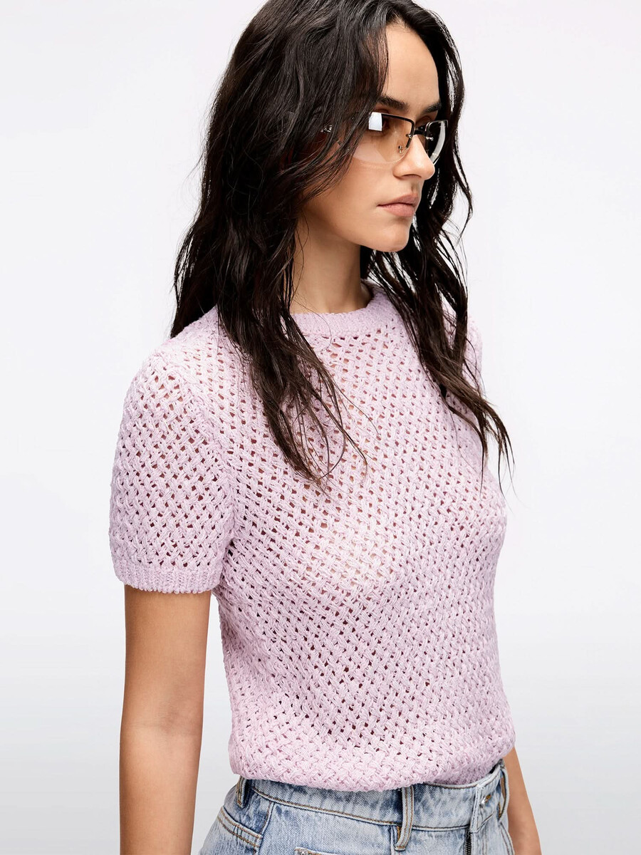 stricktop mit flügelverzierungen und perlen