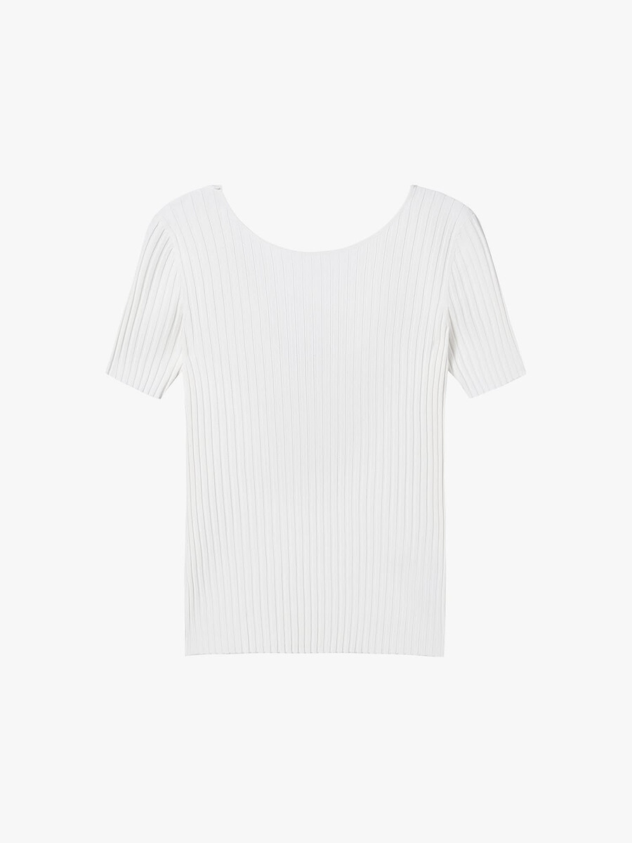 stricktop mit flügelverzierungen und perlen