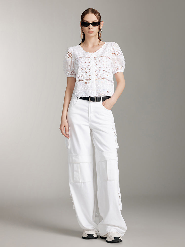 bluse mit v-ausschnitt und lochstickerei aus spitze