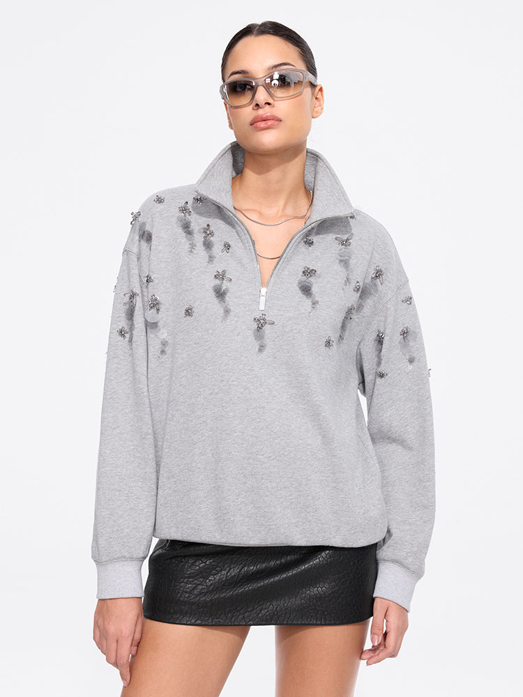 perlenbesetzter trichterkragenpullover