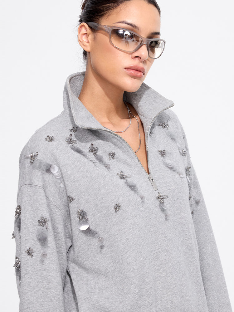perlenbesetzter trichterkragenpullover