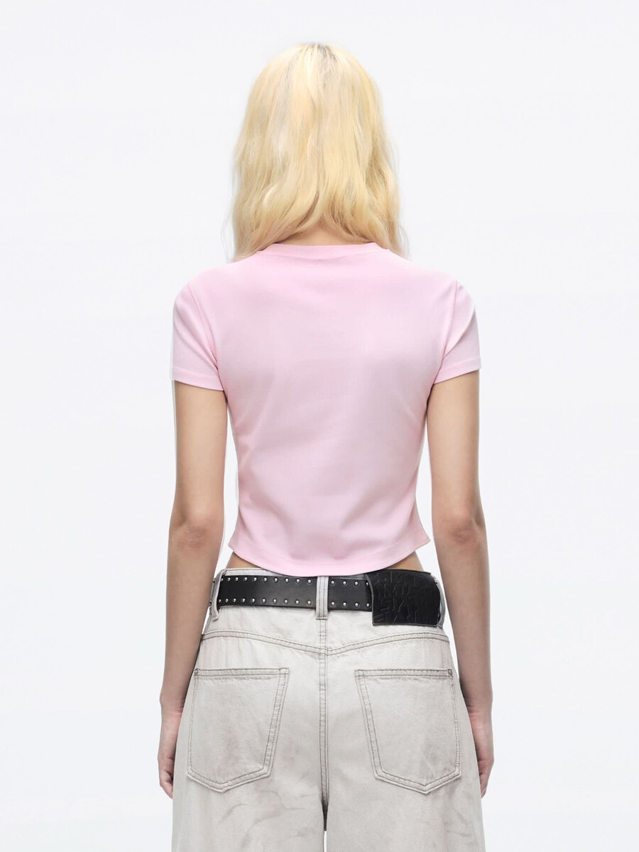 kurzarm-t-shirt mit rundhalsausschnitt und lippenprint