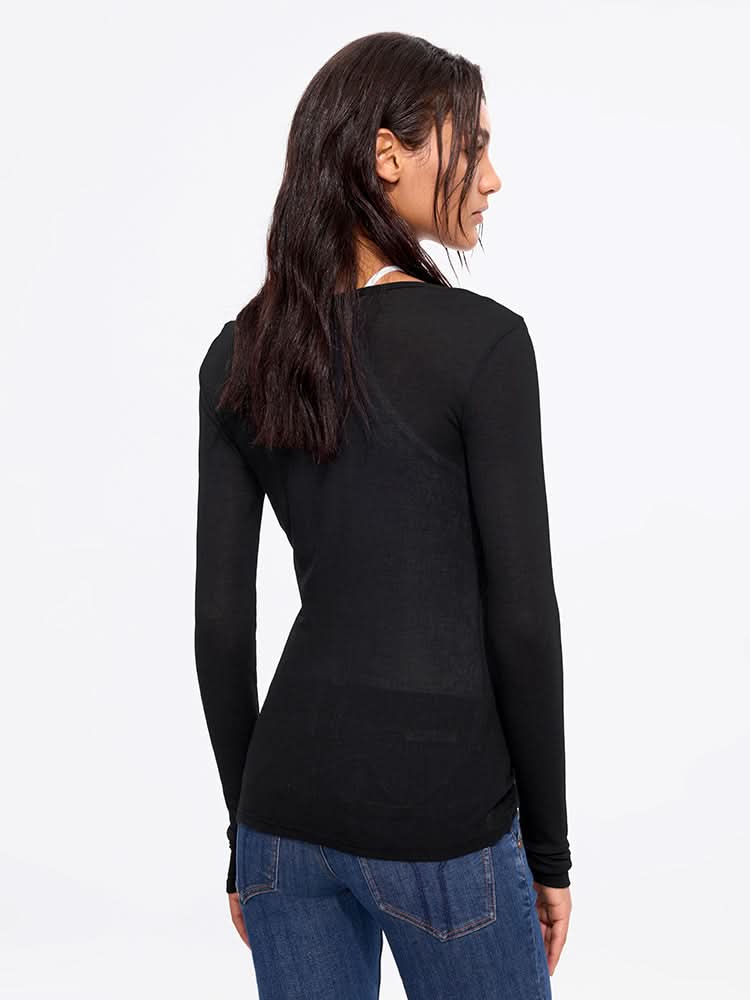slim-fit t-shirt