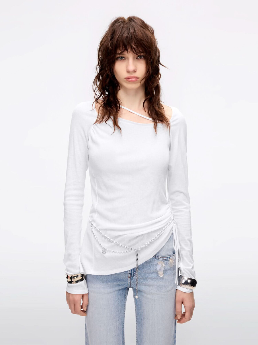 t-shirt mit quadratischem ausschnitt und kordelzug