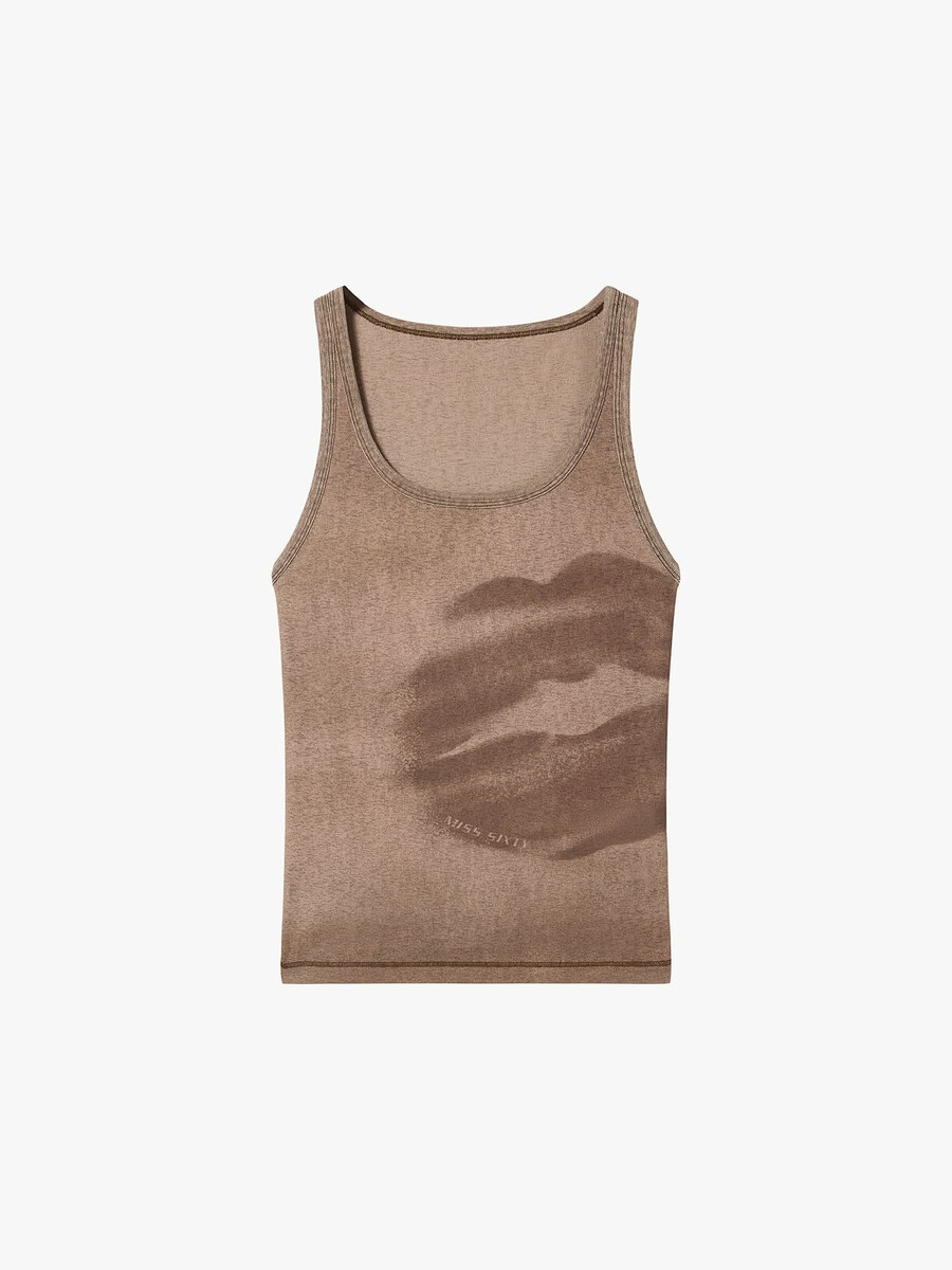 schmal geschnittenes tanktop mit lippenprint
