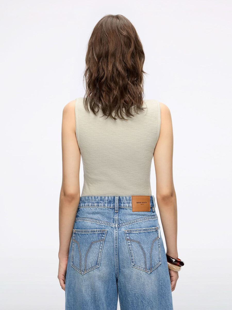 Ärmelloses henley-t-shirt