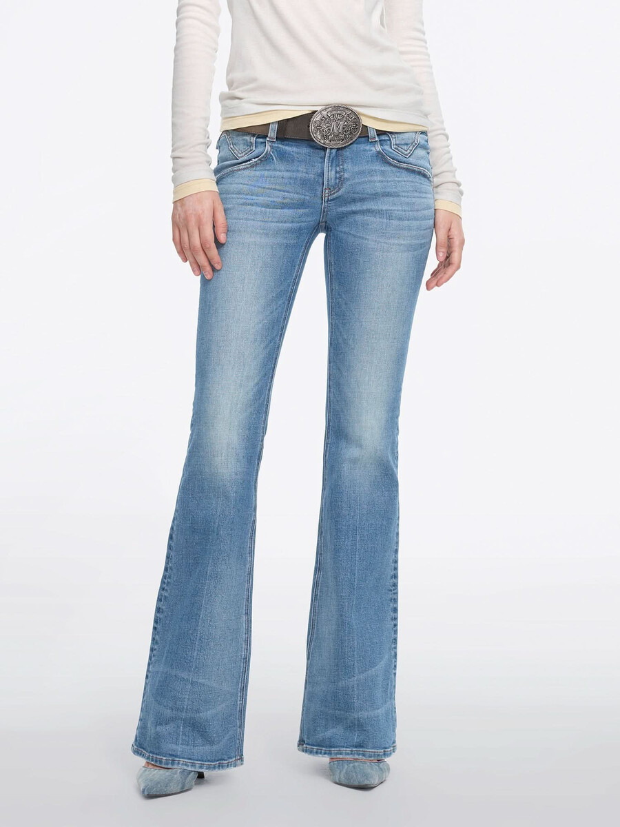 hüftjeans mit schlag - bella