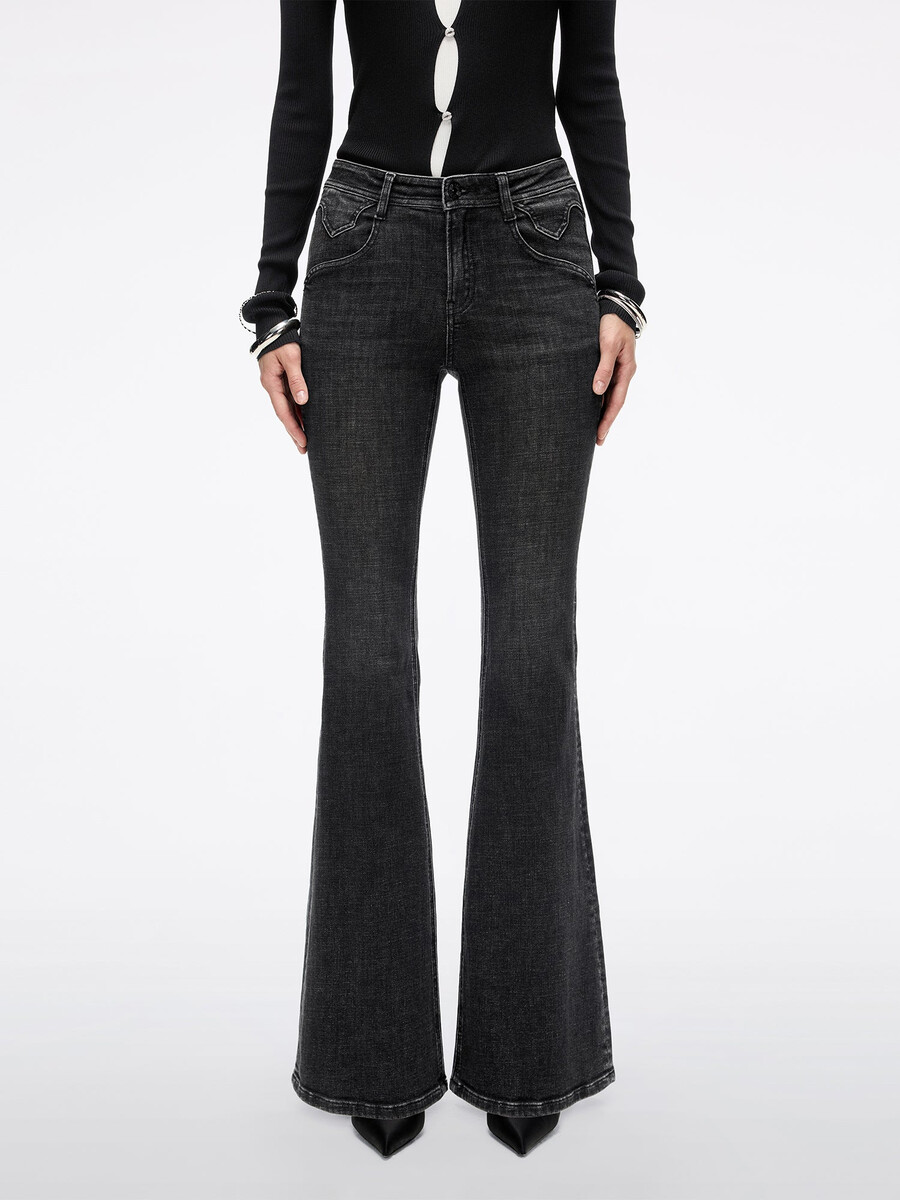 slim-fit schlagjeans - bella