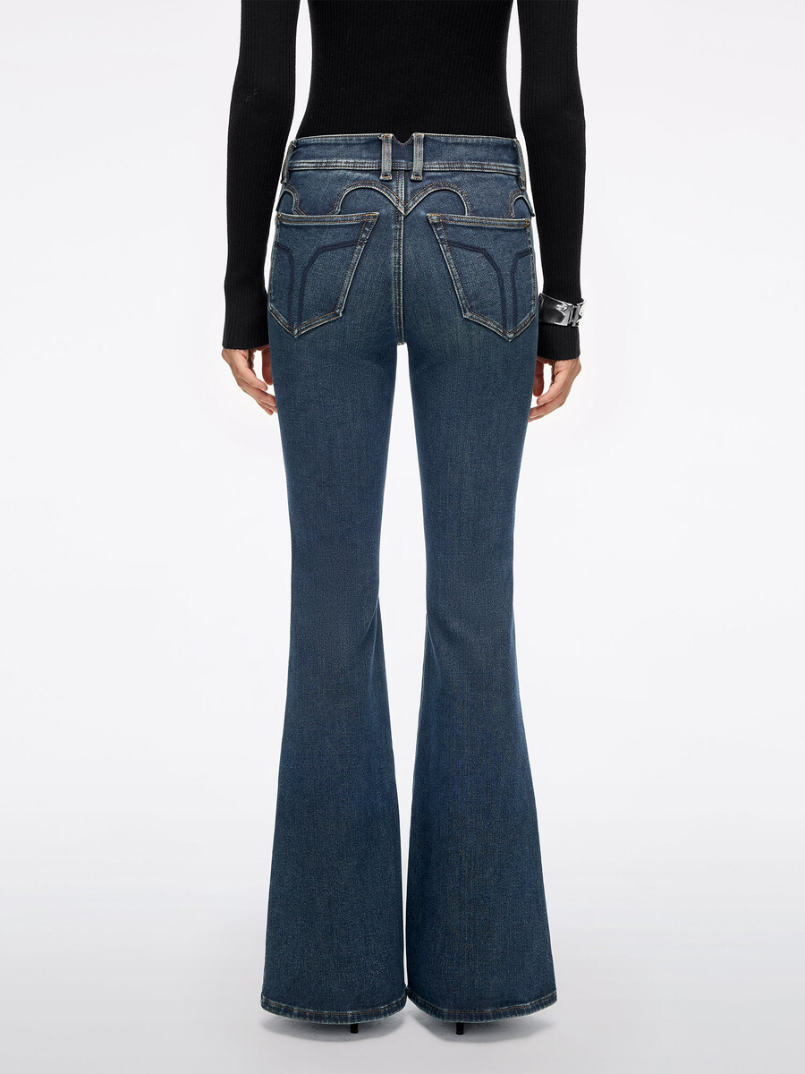 schmal ausgestellte jeans - bella
