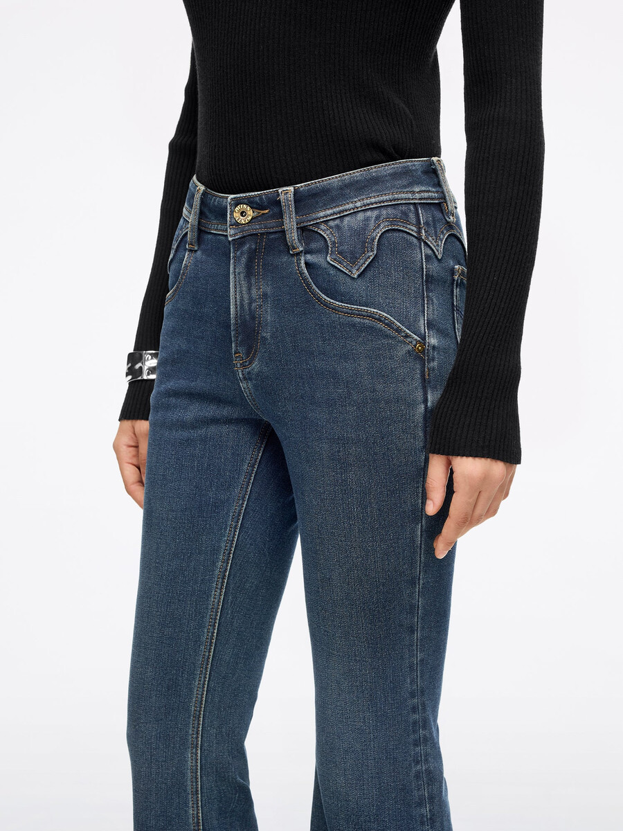 schmal ausgestellte jeans - bella