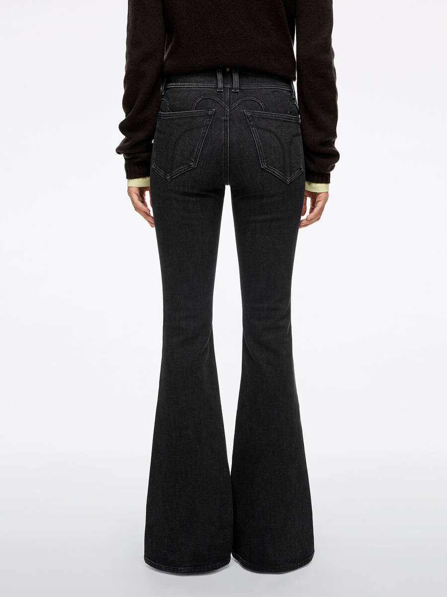 schmal ausgestellte jeans - bella